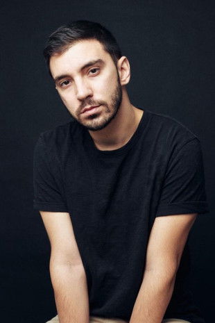 Bernardo Scerpella ha trabajado con Nicolás Vilallonga en 1 ocasiones