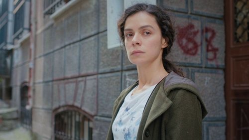 Escena del episodio 9 de la temporada 3 de la serie Mujer