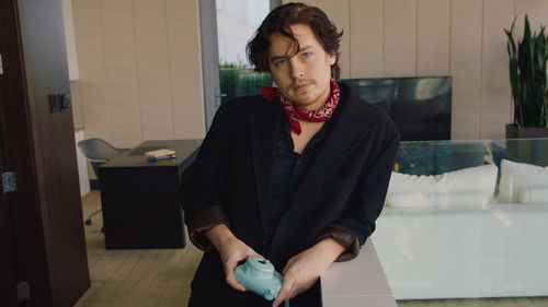 Escena del episodio 1 de la temporada 8 de 73 preguntas