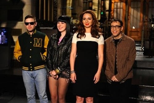 Saturday Night Live, S37E15 - (2012)