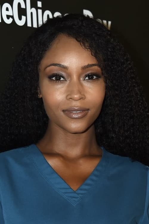 Kép: Yaya DaCosta színész profilképe