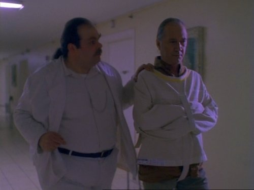 Escena del episodio 16 de la temporada 1 de la serie Kung Fu: la leyenda continúa