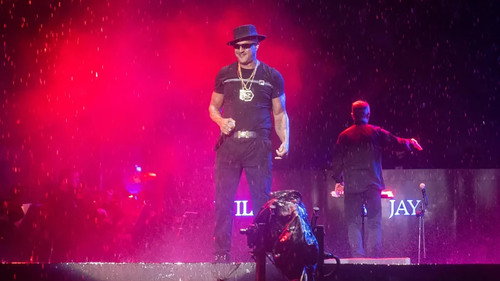 Racionais MC's e Orquestra de Heliópolis  The Town 2023