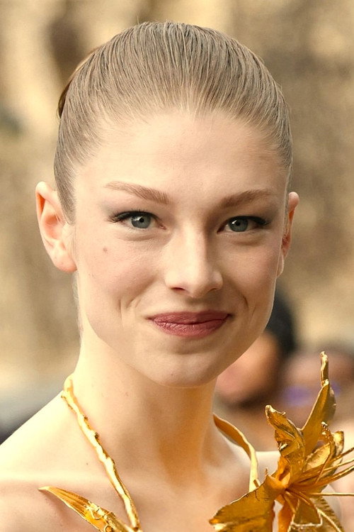 Hunter Schafer Photo