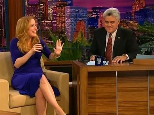 Escena del episodio 27 de la temporada 17 de la serie The Tonight Show with Jay Leno