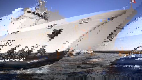 Toulon : Le plus grand port militaire d'Europe Toulon : Le plus grand port militaire d'Europe