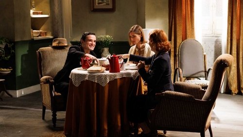 Escena del episodio 14 de la temporada 1 de la serie Salón de té La Moderna