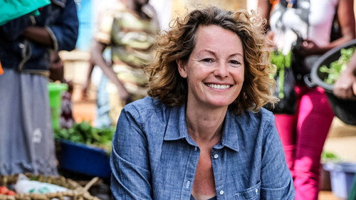 Extreme Wives with Kate Humble - Season 1 Backdrop Blur