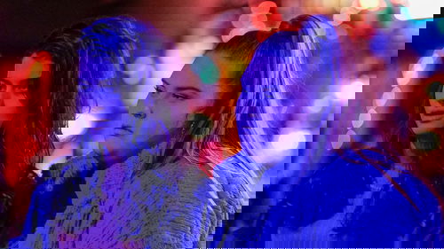 Single Drunk Female Episódio 1