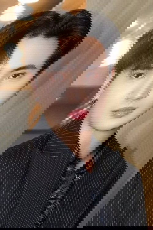 Omnmon Poppat Lertpradit