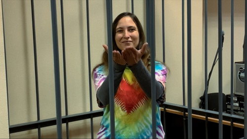 Politzek, the voices that challenge the Kremlin