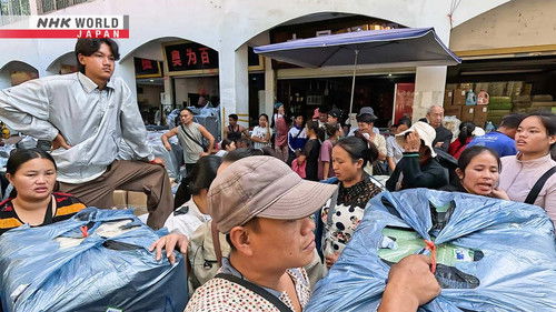 Myanmar People Surviving in a Chinese Border City