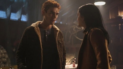 Riverdale S05E11 — Chapter Eighty-Seven: Strange Bedfellows episode still