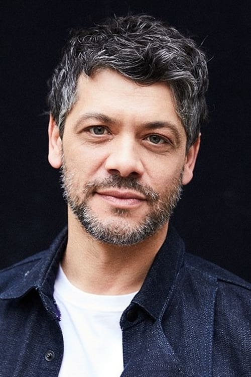 Kép: Carlo Ljubek színész profilképe