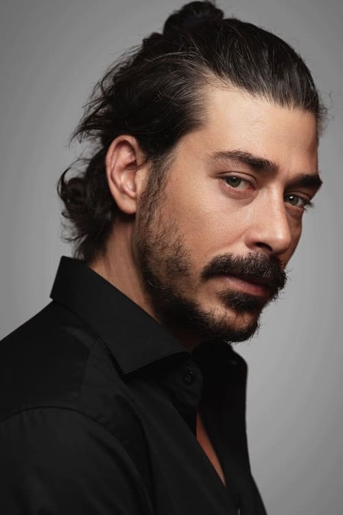 Kép: Alper Saldıran színész profilképe