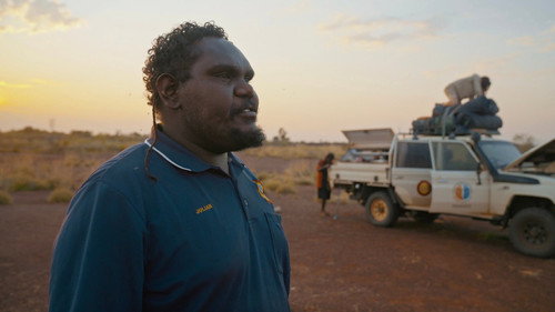 Rangers Look After the Desert 'Healthy Country'