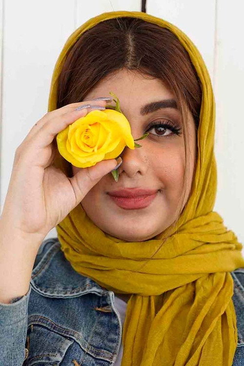 zahra meygoli