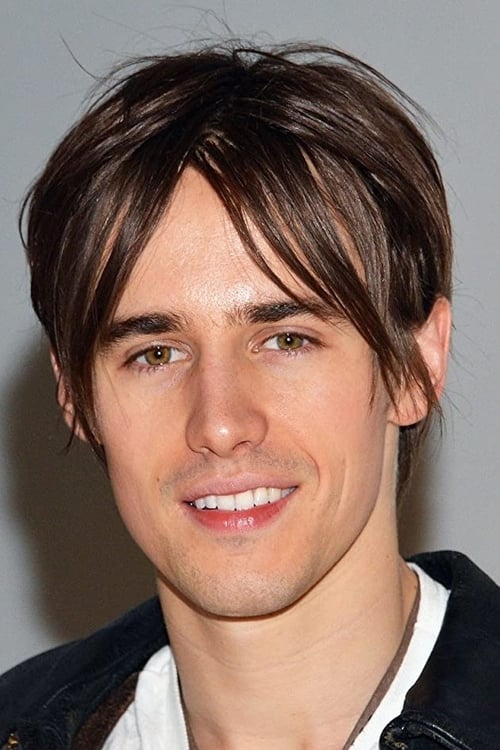 Kép: Reeve Carney színész profilképe