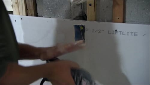 Zombie House Flipping, S01E02 - (2016)