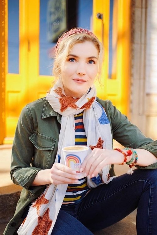 Kép: Skyler Samuels színész profilképe