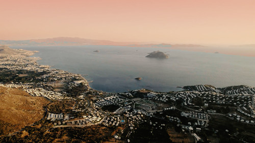 Ege Evleri - Season 1 Backdrop Blur