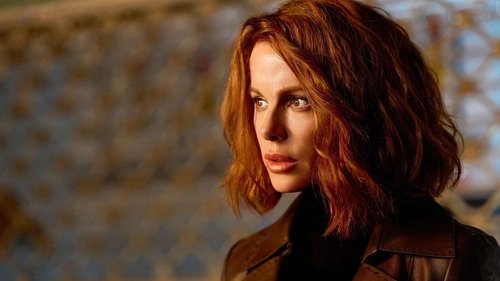 Canary Black Screenshot
