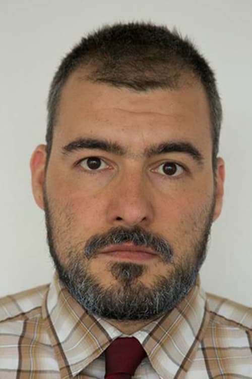 Kép: Csaba Gosztonyi színész profilképe