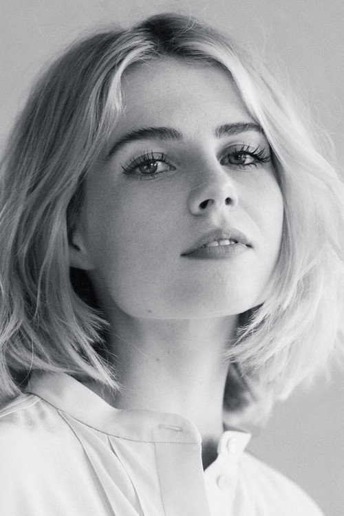 Kép: Lucy Boynton színész profilképe
