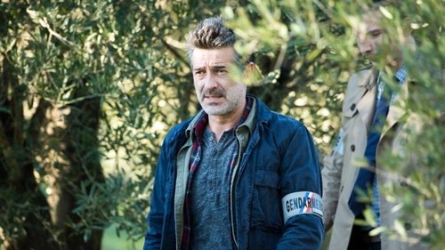 Escena del episodio 9 de la temporada 1 de la serie Tandem
