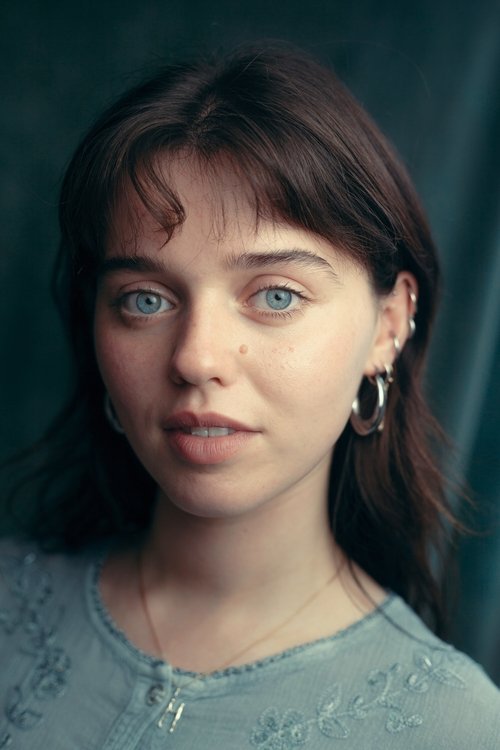 Holly Demaine