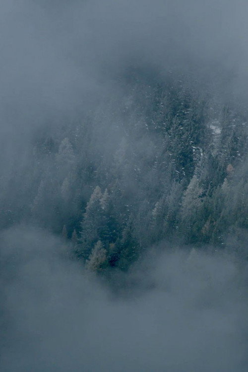 Póster oficial de The Brenva in Winter (2020) - Documentary