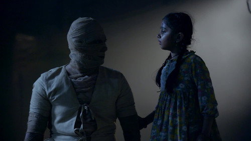 A Mysterious Man Saves Doree