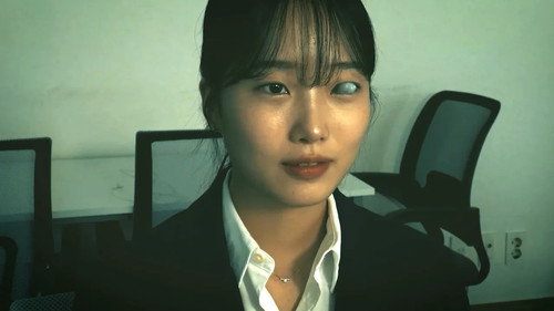 흑백환각론 Backdrop Blur