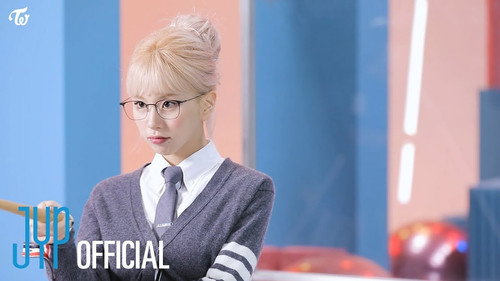 TWICE “SCIENTIST” M/V Behind the Scenes EP.02 still