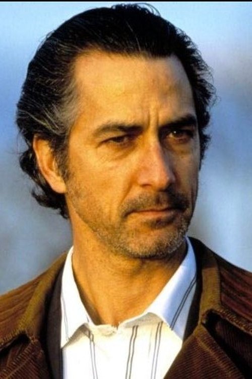 Kép: David Strathairn színész profilképe