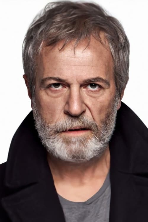 Kép: Musa Uzunlar színész profilképe