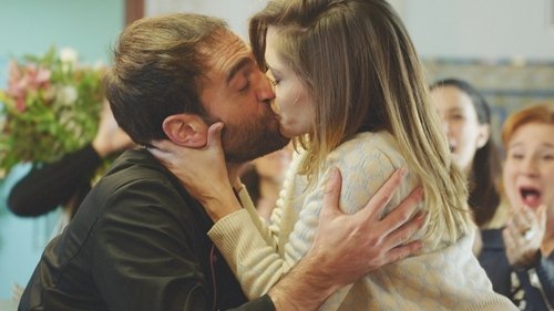 Escena del episodio 6 de la temporada 2 de la serie Allí abajo