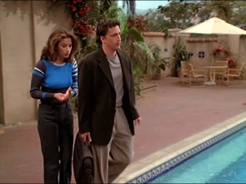 Escena del episodio 27 de la temporada 5 de la serie Melrose Place
