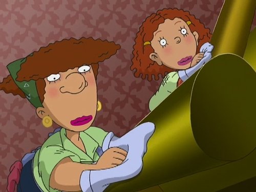Escena del episodio 8 de la temporada 2 de la serie Ginger