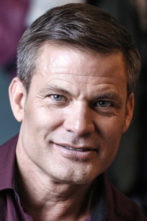 Kép: Casper Van Dien színész profilképe