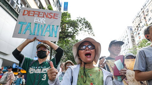 Why are Taiwanese worried about their defense?