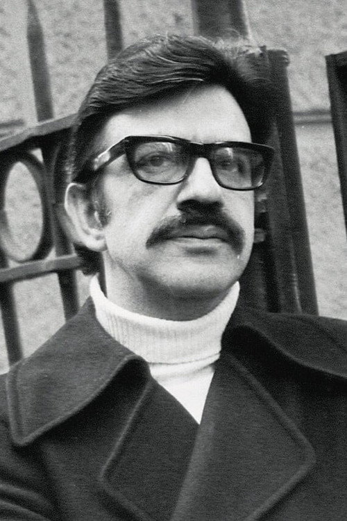 Menis Koumantareas