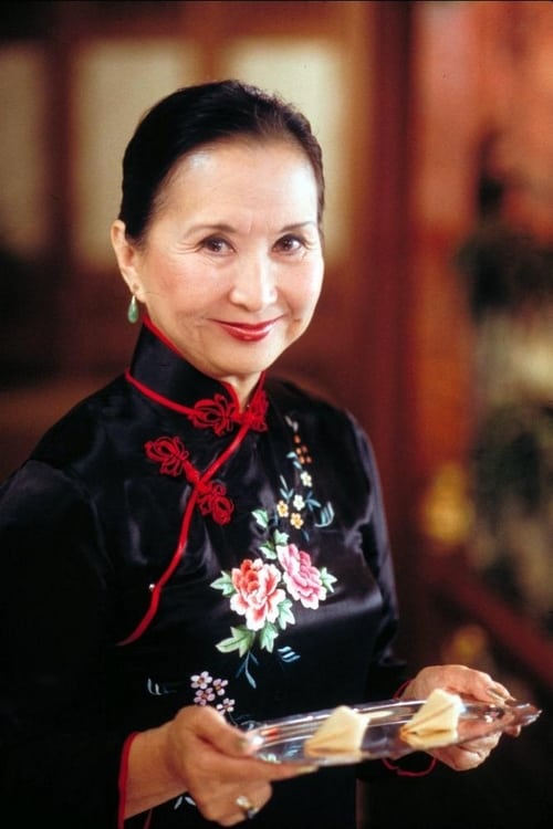 Lucille Soong isDang Hu (voice)