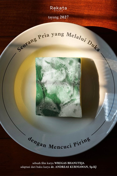 Seorang Pria yang Melalui Duka dengan Mencuci Piring
