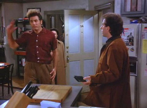 Seinfeld S06E17 — The Kiss Hello episode still