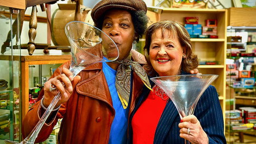 Antiques Road Trip S32E09 backdrop