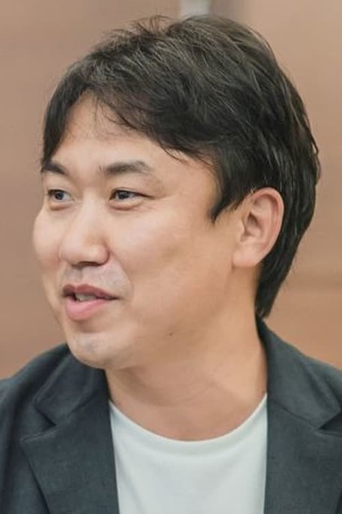 Kép: Gwag Ja-hyeong színész profilképe