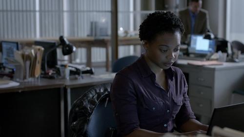 Escena del episodio 7 de la temporada 1 de la serie Powers