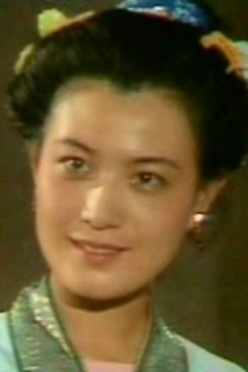 牟霞