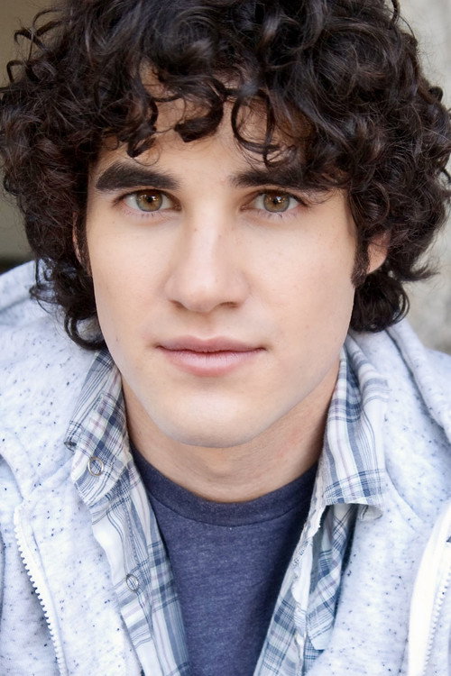 Kép: Darren Criss színész profilképe